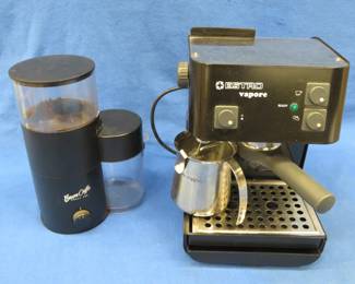 Lot 210. Estro Vapore espresso maker and a Buon Caffe coffee bean grinder&nbsp;  - untested