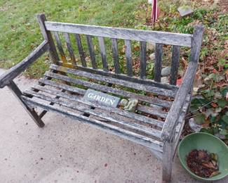 Wood garden bench