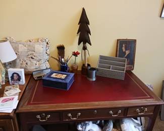 Leather top writing desk