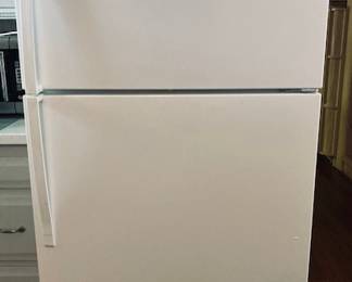 White Whirlpool Refrigerator/Freezer.