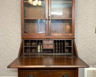 Vintage Antique 2 Piece Secretary Desk.