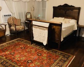 Vintage Antique Queen Bed. Headboard/Foot. Queen Mattress/Box Separate. 