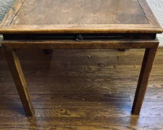 Vintage Wood End Table.