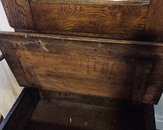 Antique Oak Hall Seat/Tree, Mirror.