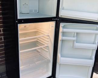 Apartment Size Whirlpool Refrigerator. Great Working Condition!