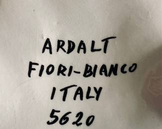 Ardalt Fiori-Bianco Italy 5620 Capodimonte Covered Soup Tureen with Ladle and Platter.