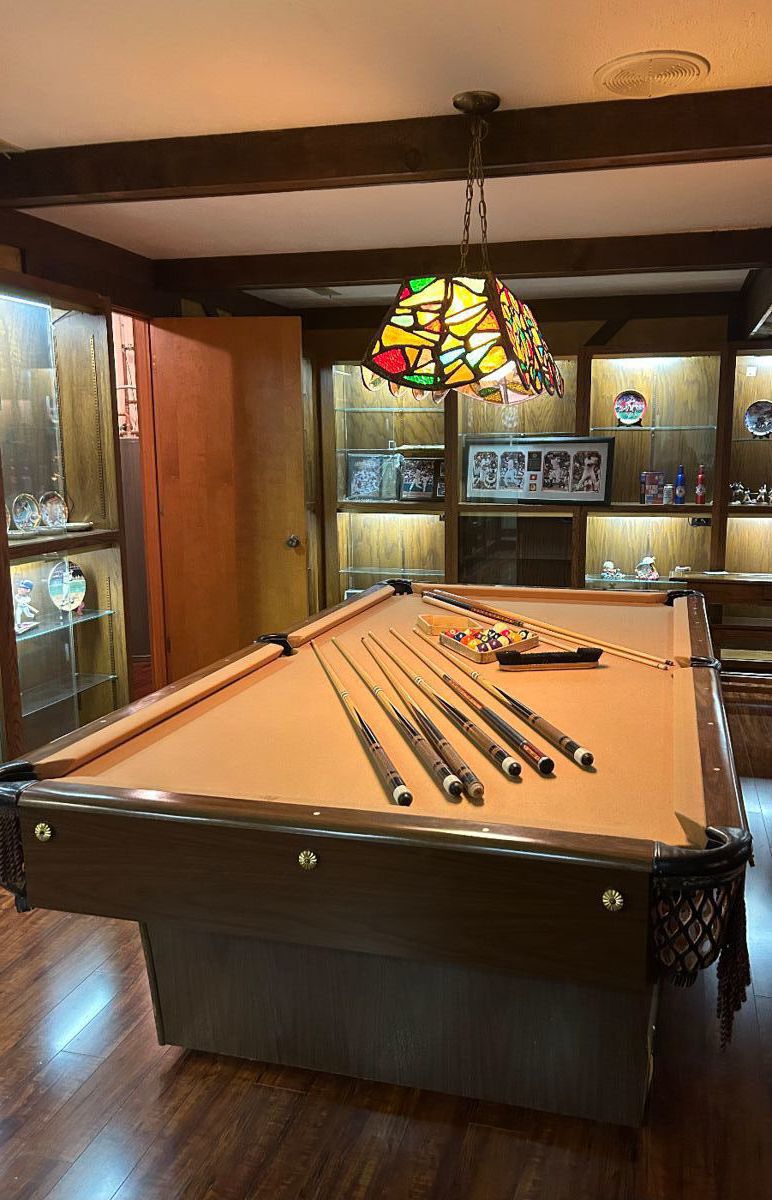 Estate Sale Hinckley, OH. Private home. starts on 11/18/2023