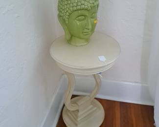 SMALL TABLE/STAND FOR YOUR ART PIECE, TAI HEAD PIECE