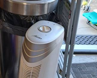 STEP STOOL, FAN, TRASH RECEIVER