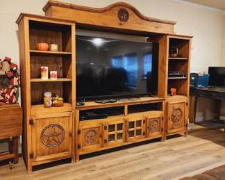 Beautiful Western Entertainment Center