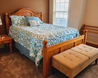 Beautiful Queen Bed, Padded Bench, Nightstands and more!
