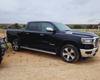 2020 Ram Laramie 1500 Crew Cab - 45,000 miles!