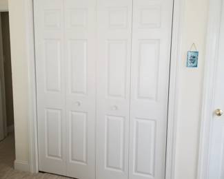 Bi-fold closet doors