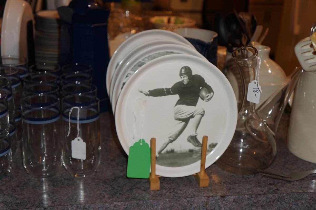 One and Done Estate Sales in Hurst, TX starts on 11/16/2023