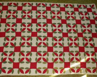 Block and Leaf Quilt