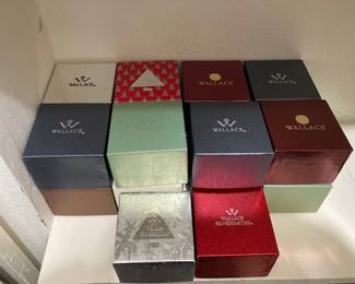 Wallace ornaments