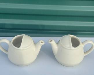 2 Hall Teapots