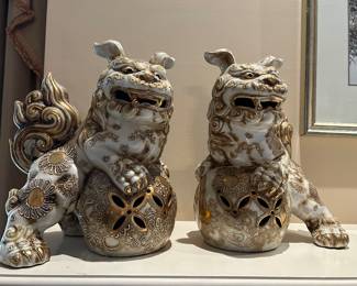 Pair of Foo dogs / dragons