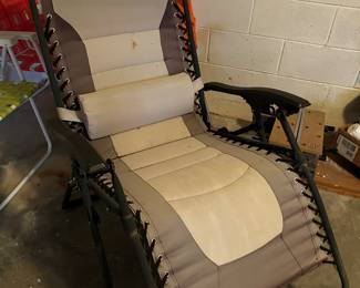 zero gravity lounge chair