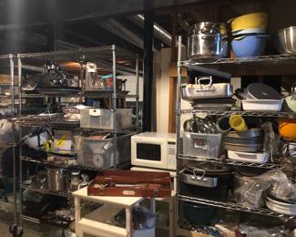 Housewares and assorted electronics