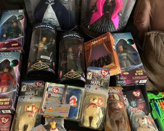 Beanie Babies/ Barbies / Star Trek
