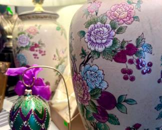 Vintage floral decorative lamps