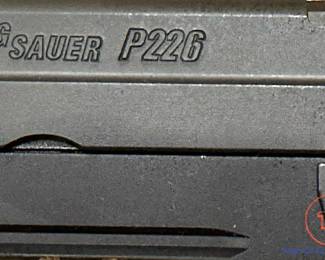 SIG SAUER P226 - 9mm
