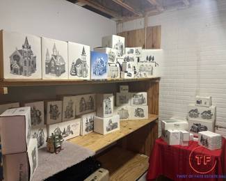 LARGE Collection of DEPARTMENT 56 Christmas Villages