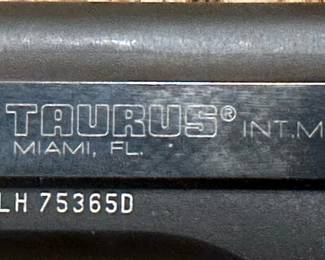 TAURUS Int. Mfg. Inc. PT 92 AF 9mm