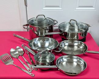 WOLFGANG PUCKI - EXCELLENT CONDITION - some pieces never used!