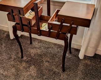 Sewing box extended.