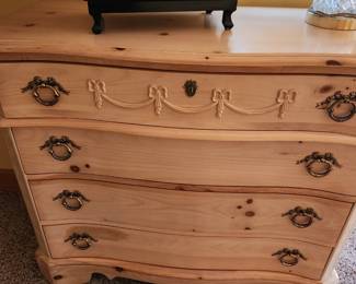 French style Dresser 