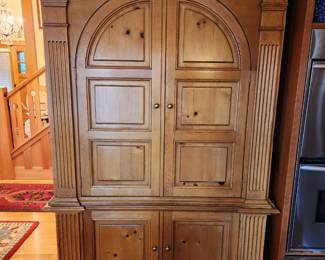 Media Armoire 
