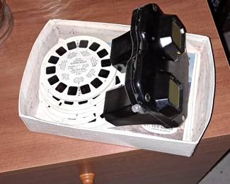 Vintage View Master with Reels