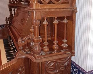 Antique Pump Organ with Inset Mirror -- Beautiful Detailing-- mid/late 1800's.