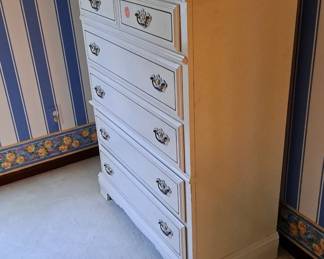Vintage Off White Bedroom 6 Drawer Highboy / Chest