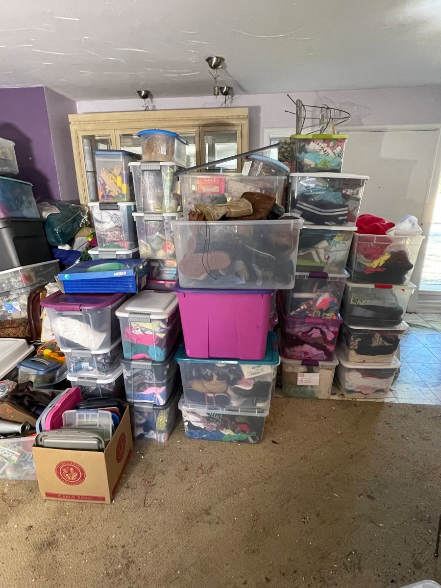 MASSIVE Whitefish Bay ESTATE SALE! Artists Dream! starts on 11/15/2023