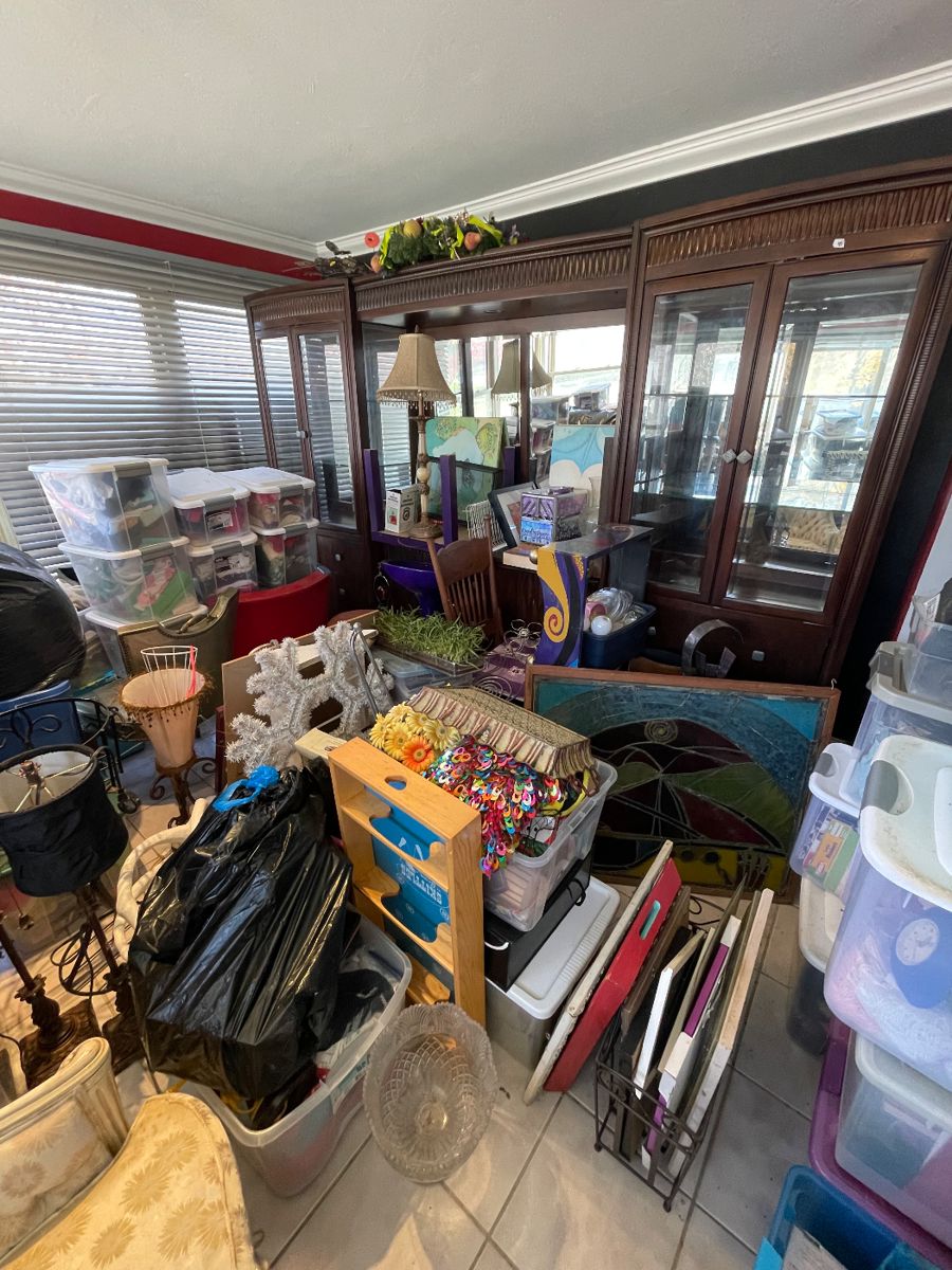 MASSIVE Whitefish Bay ESTATE SALE! Artists Dream! starts on 11/15/2023