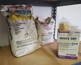 #5132 • Sanded Grout, Non-Sabded Grout, & Patching Compound
