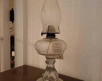 #1220 • Antique Kerosene Lamp
