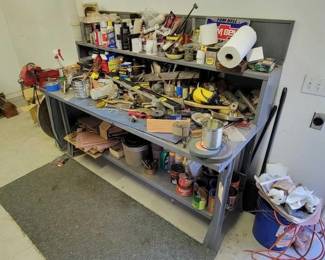 #5104 • Metal Workbench
