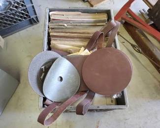 #5124 • Sandpaper Discs, Sandpaper Belts, & Sandpaper
