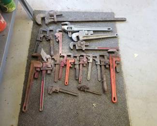 #5016 • 20 Pipe Wrenches

