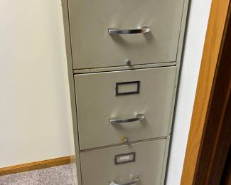 4 drawer file cabinet