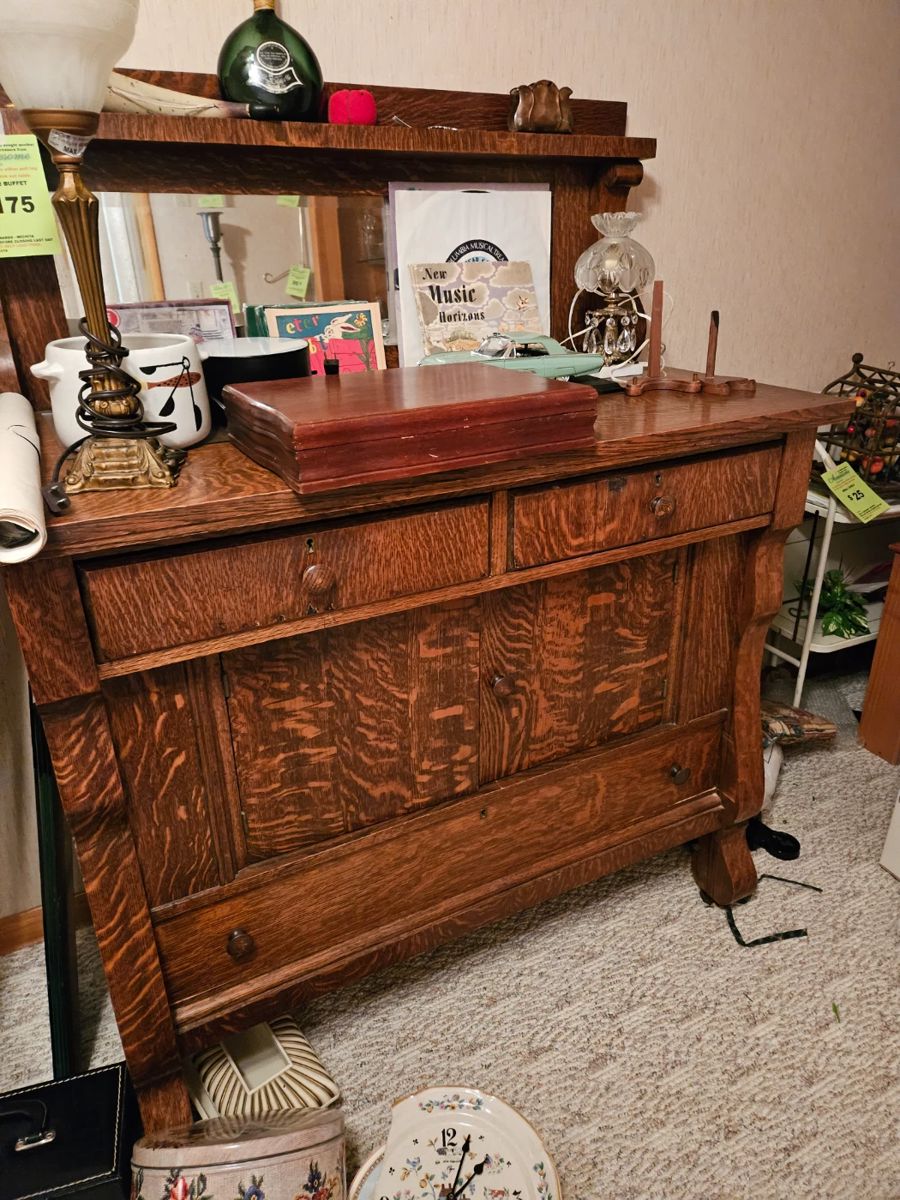 AAWESOME ESTATE SALES in Wichita, KS starts on 11/15/2023
