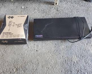 #10098 • Blue-ray Disc Player and Full Motion TV Wall Mount
