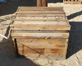 #1007 • Wooden Chest
