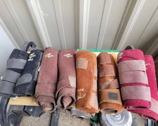 #162 • 4 Pairs of Professional Choice Splint Boots
