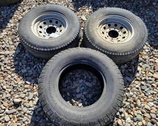 #16520 • 3 Wheels.
