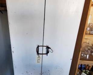 #10028 • White Metal Cabinet
